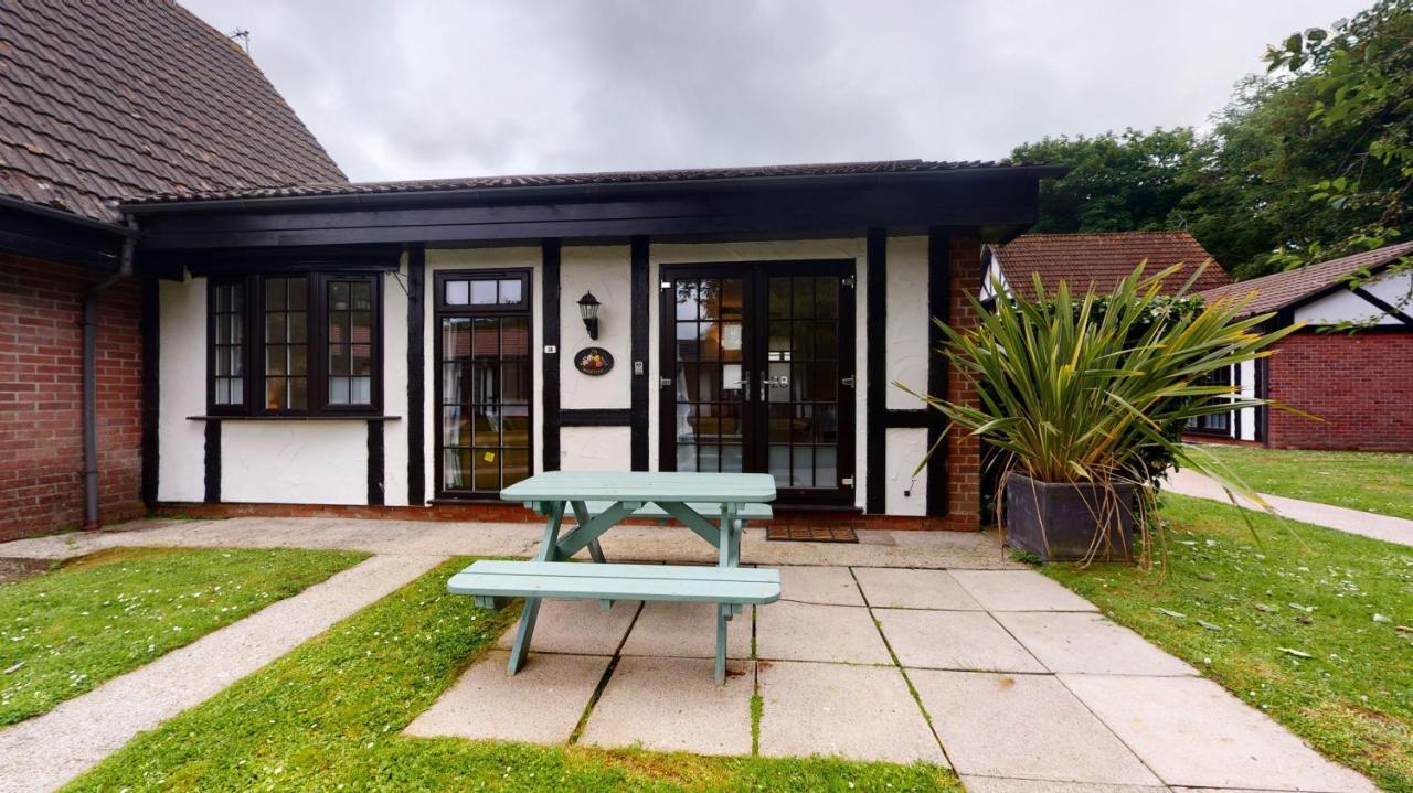 28 Tudor Court, Tolroy Manor Hayle Exterior photo